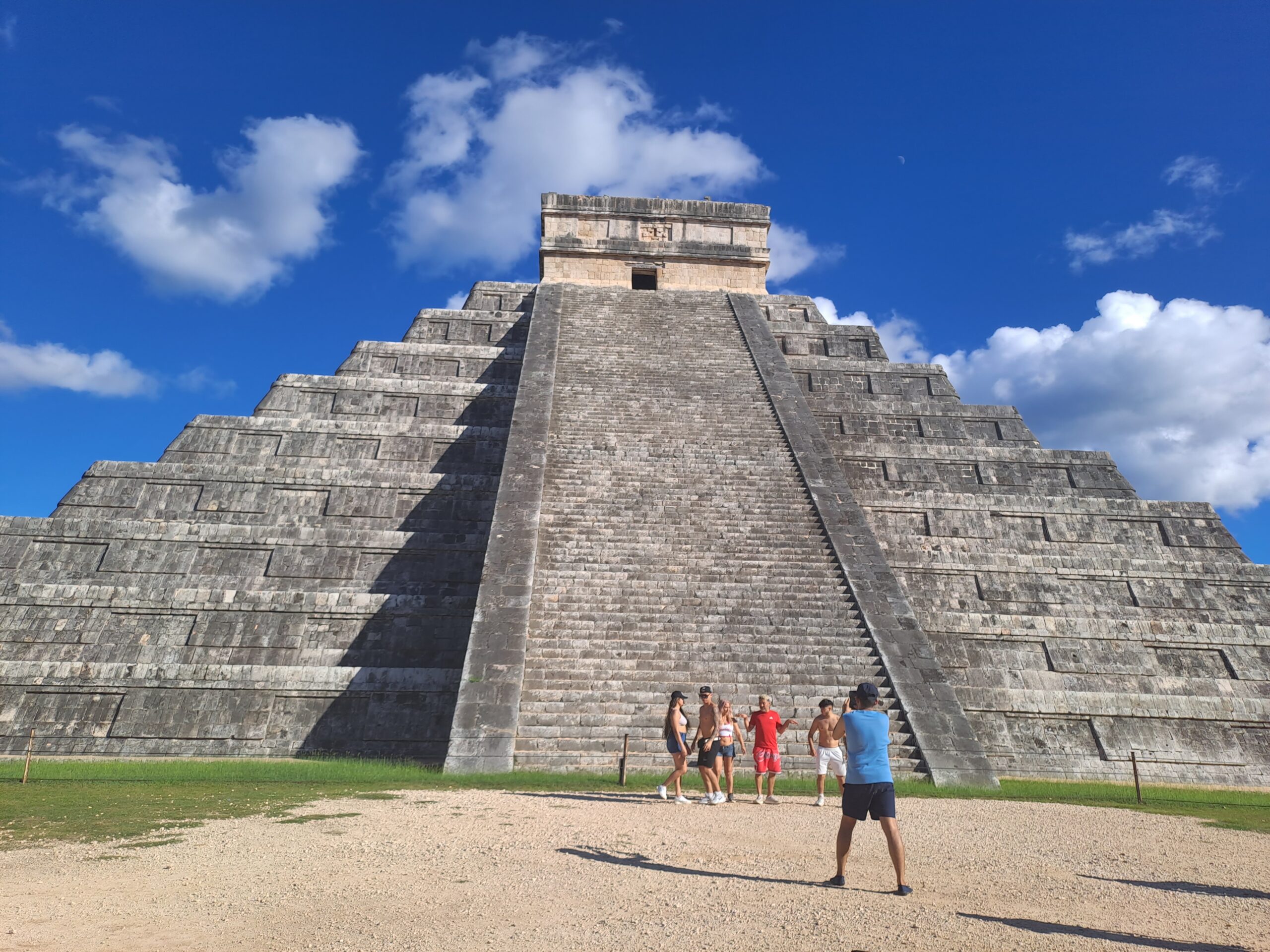 Chichen Itza is one of the most iconic and awe-inspiring ancient Mayan archaeological sites in Mexico, and a UNESCO World Heritage Site. This image captures the grandeur of the famous El Castillo pyramid (Temple of Kukulcán), a remarkable architectural feat that aligns perfectly with the equinox sun. Chichen Itza is a must-see for travelers interested in exploring the rich history of the Mayan civilization. Visitors can also discover other impressive structures like the Temple of the Warriors, the Observatory (El Caracol), and the Sacred Cenote. A visit to Chichen Itza offers a deep dive into the ancient world, showcasing the incredible achievements of the Mayans in science, astronomy, and architecture.
SEO Optimized Keywords: Chichen Itza, Mayan ruins, Temple of Kukulcán, UNESCO World Heritage Site, Yucatán tourism, ancient Mayan civilization, Chichen Itza pyramid, Mayan architecture, things to do in Chichen Itza, Yucatán archaeological sites, Sacred Cenote, Mayan astronomy.
chichen itza private tour